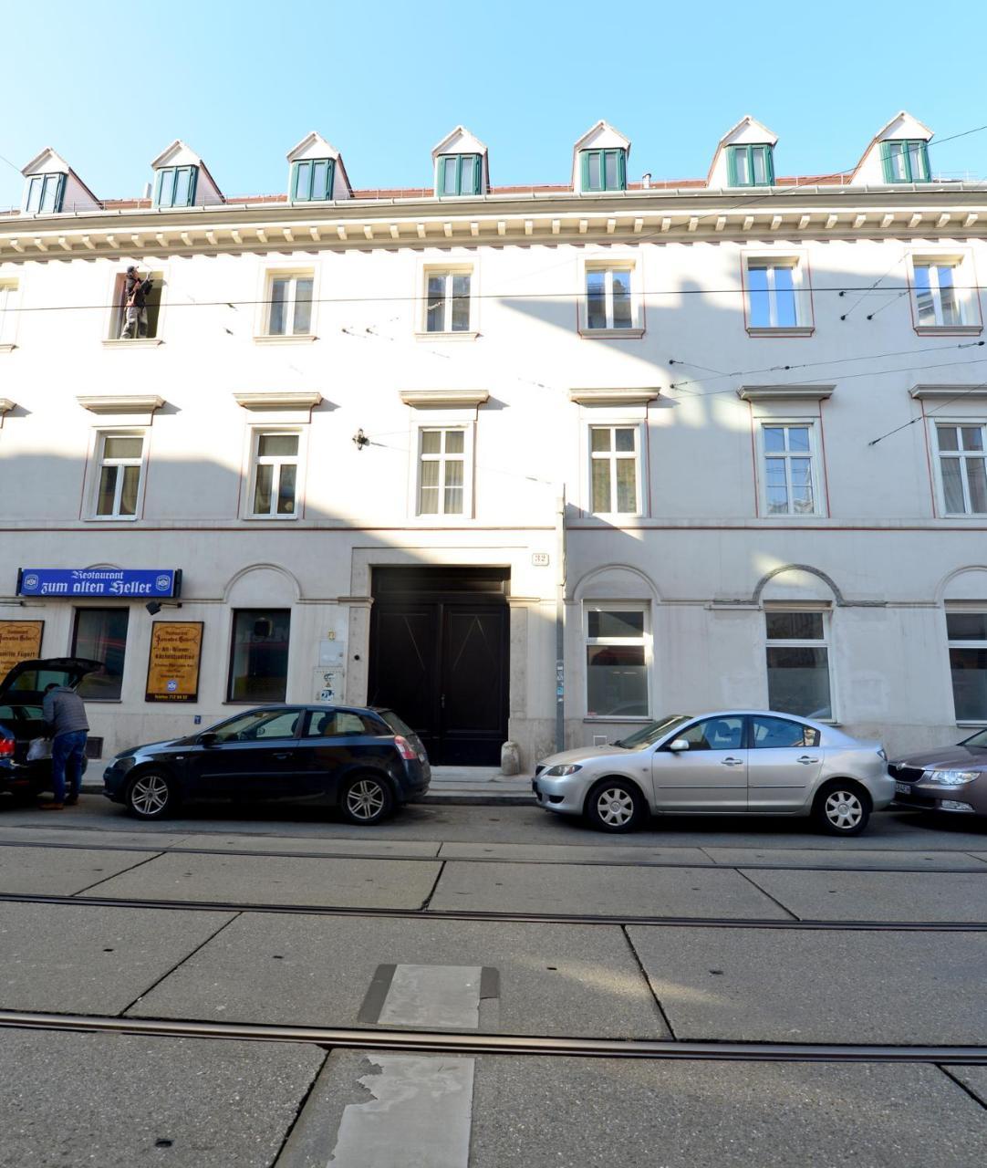 House With Courtyard & Parking Close To Stadtpark Casa vacanze Vienna