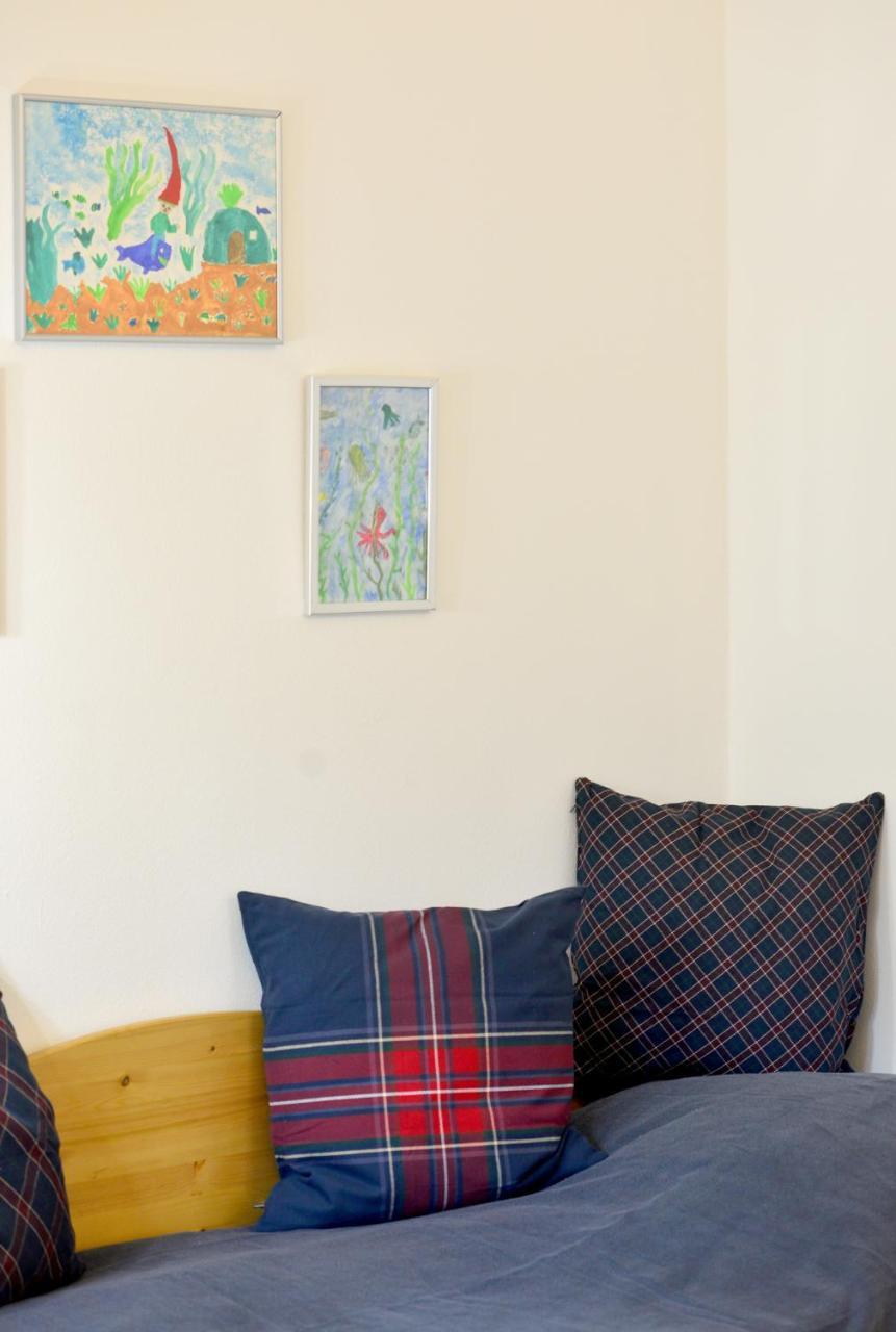 House With Courtyard & Parking Close To Stadtpark Casa vacanze