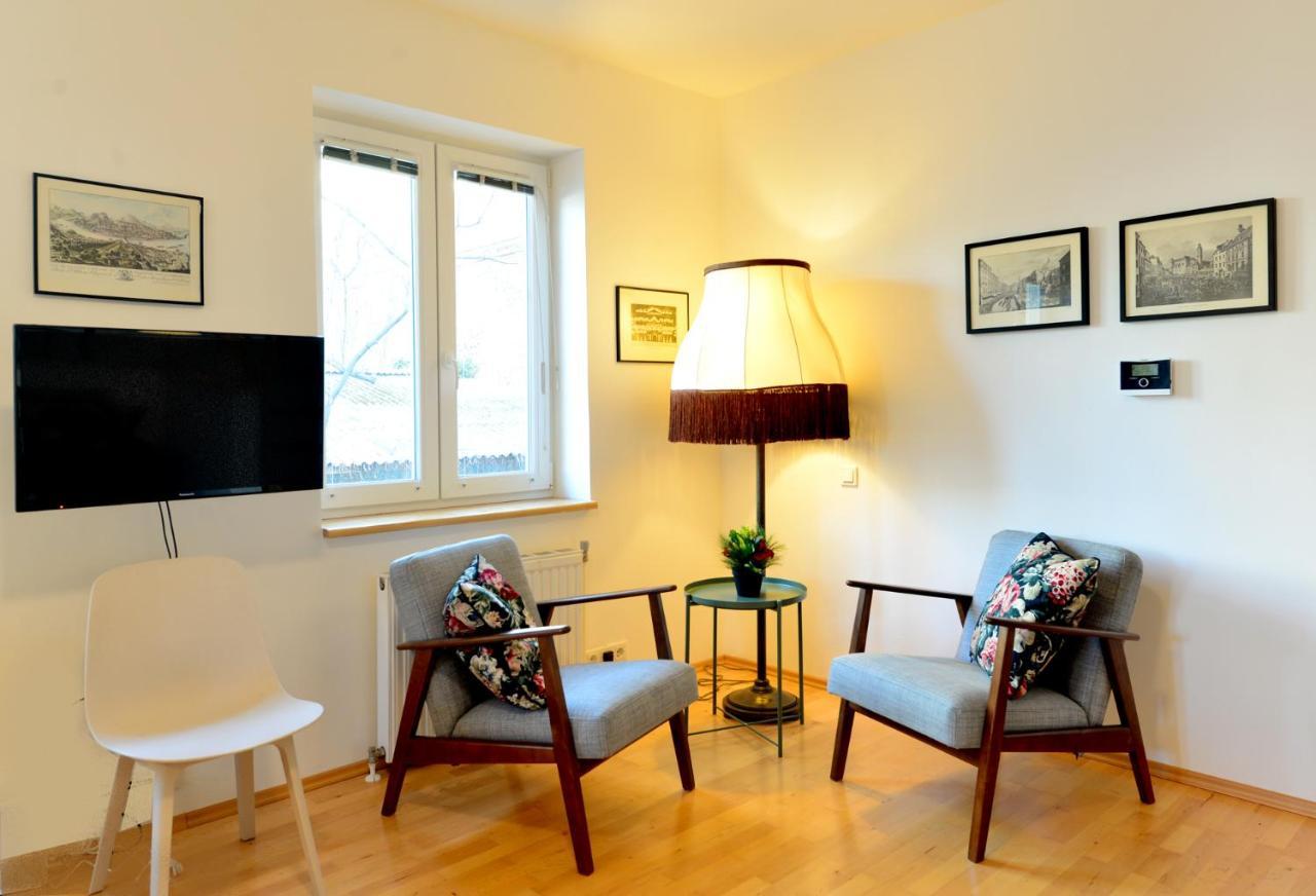 House With Courtyard & Parking Close To Stadtpark Wien